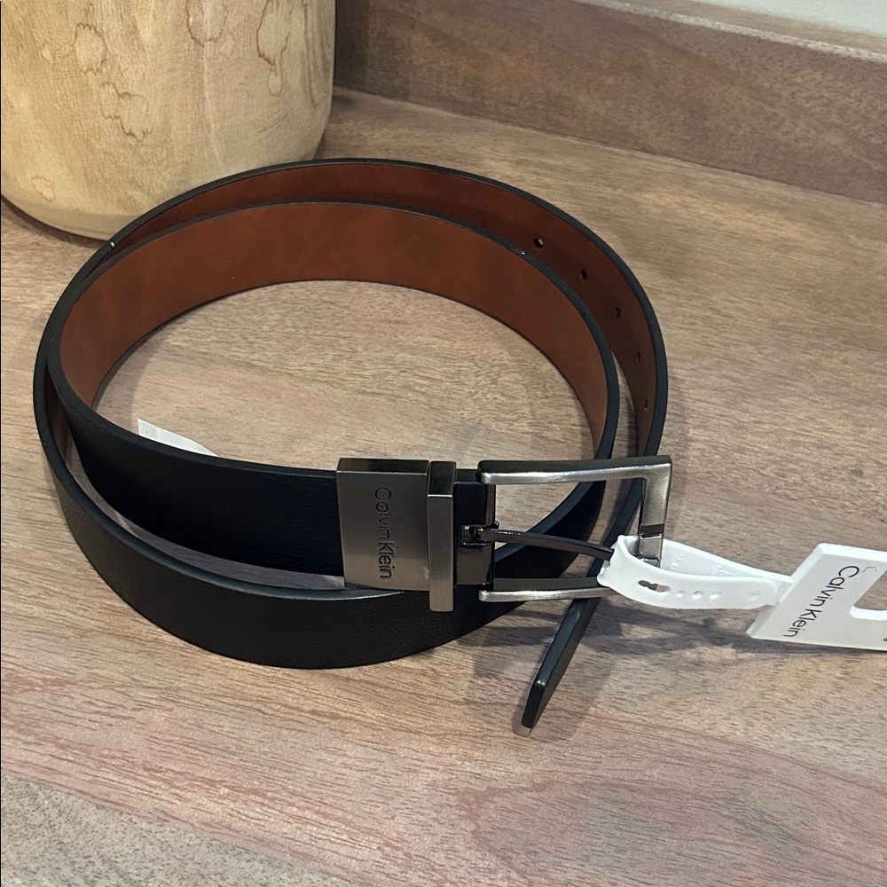 Calvin Klein Reversible Black and Brown Leather Belt XL 42-44